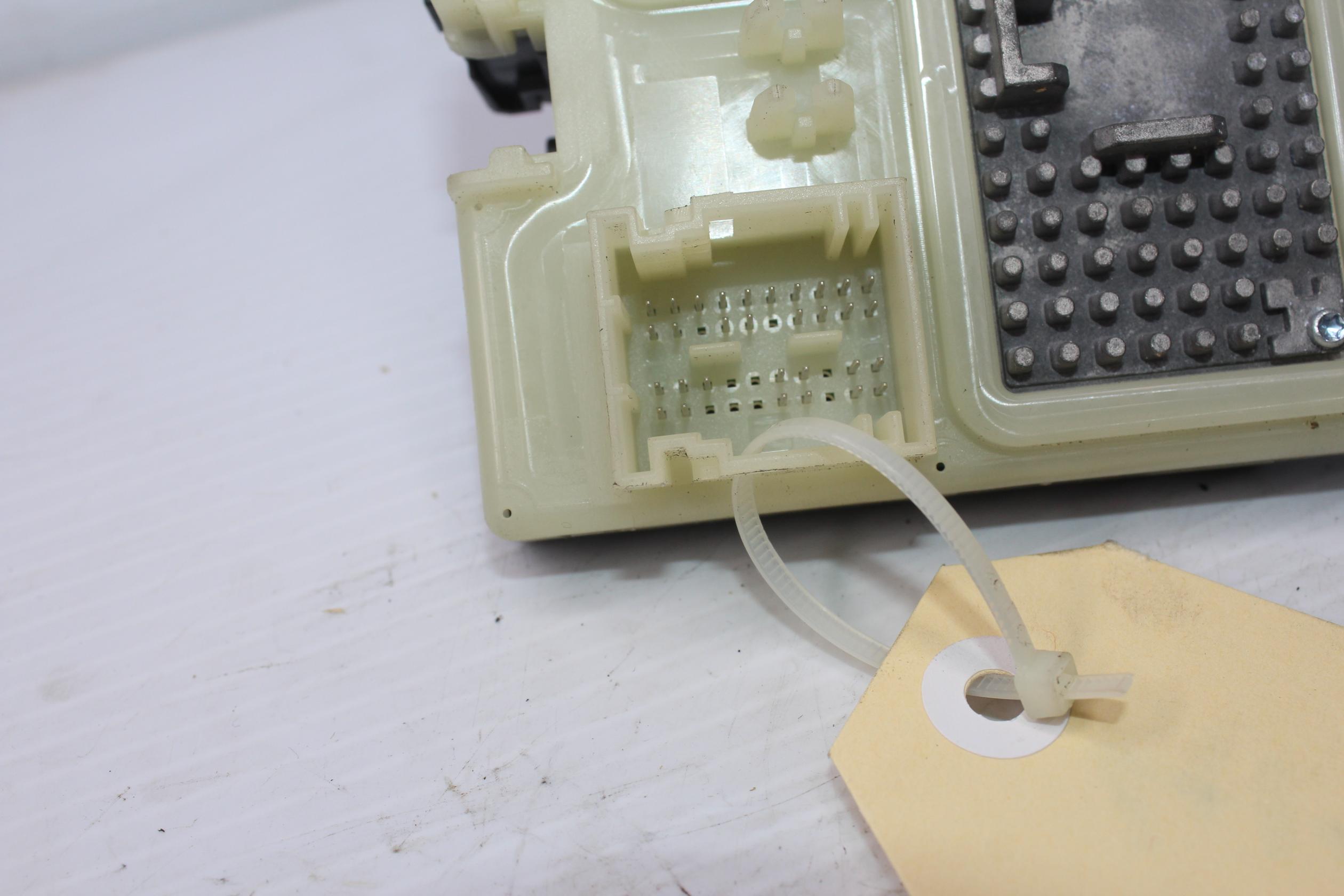 Mercedes Benz W222 S Class Ignition Switch Barrel A2229003409 - Image 9