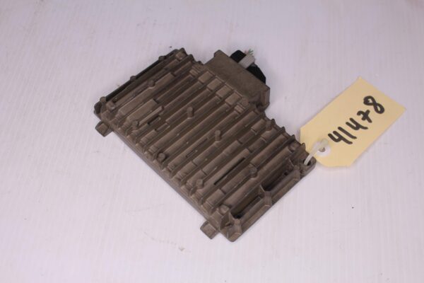 Mercedes Benz W213 W238 Distronic Radar Control Unit A2139006527