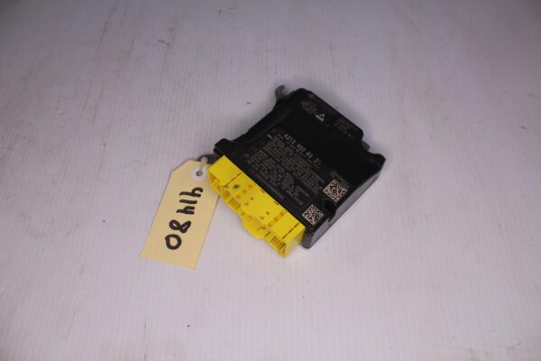 Mercedes Benz W238 E300 SRS Airbag Control Unit Module A2139004625, A2139008828