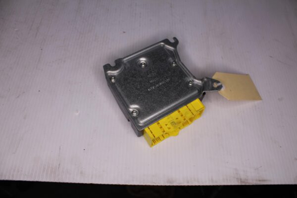 Mercedes Benz W238 E300 SRS Airbag Control Unit Module A2139004625, A2139008828
