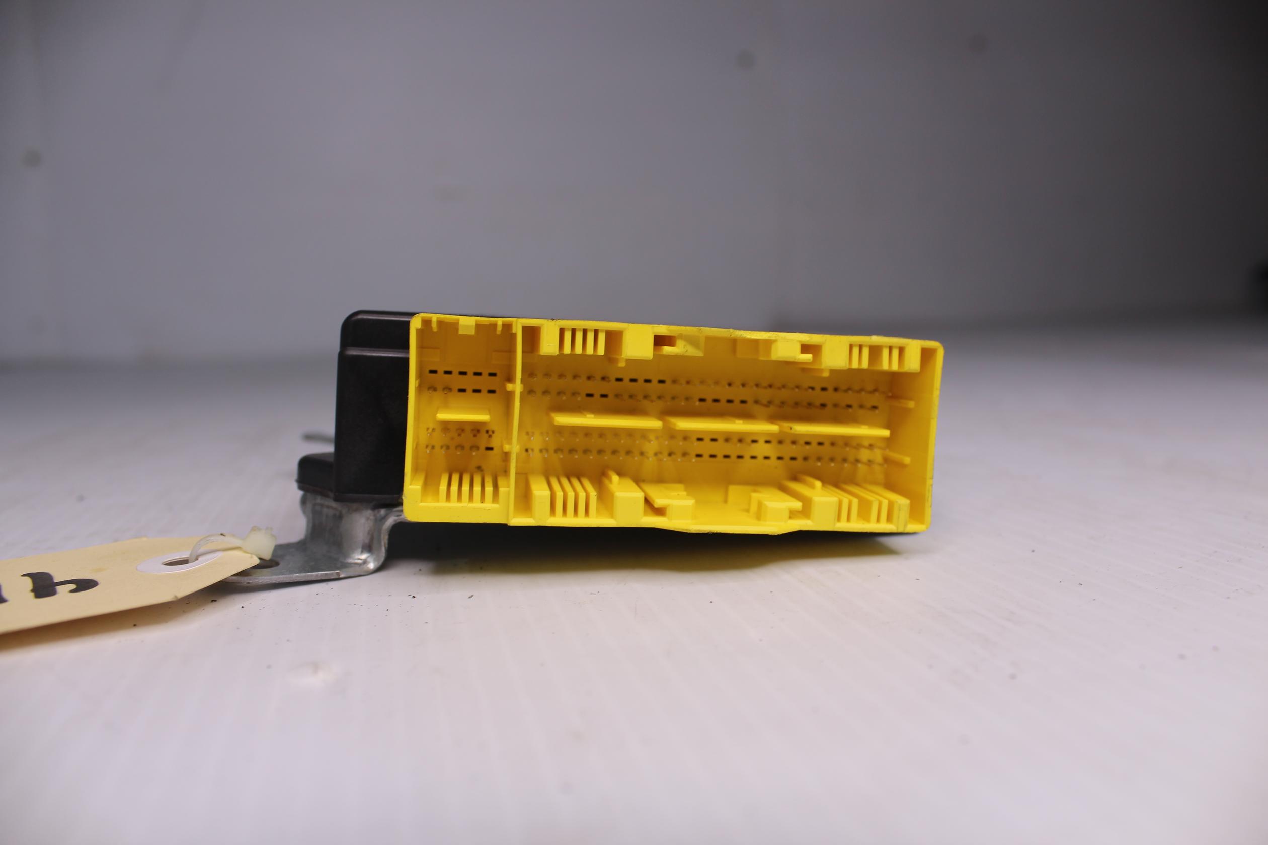 Mercedes Benz W238 E300 SRS Airbag Control Unit Module A2139004625, A2139008828 - Image 10