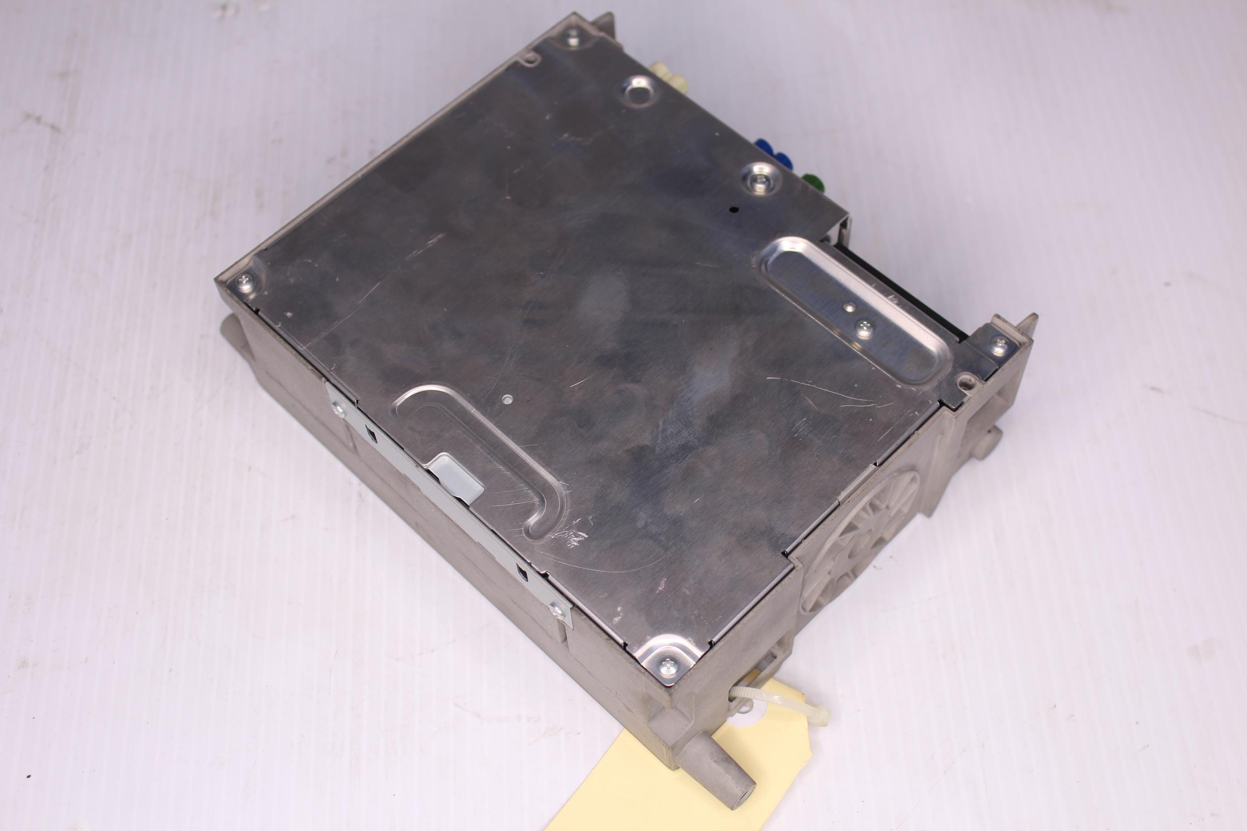 Mercedes Benz W213 W238 E Class Radio Headunit Control Unit A2229002921, A2229001022 - Image 7