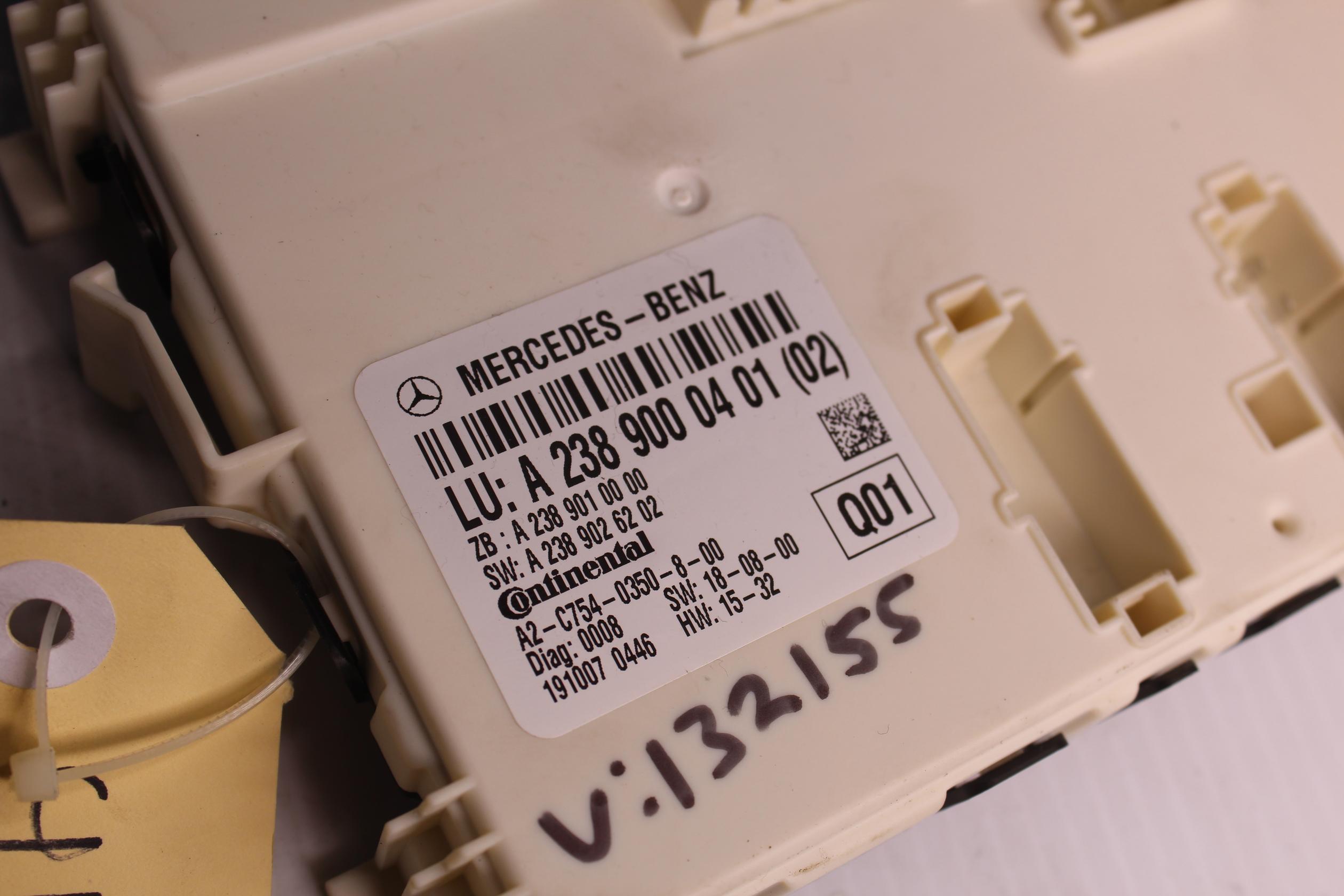 Mercedes Benz W238 E Class E300 Window Lifter Control Unit A2389000401 - Image 11