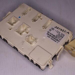 Mercedes Benz W238 E Class E300 Window Lifter Control Unit A2389000401 - Image 5