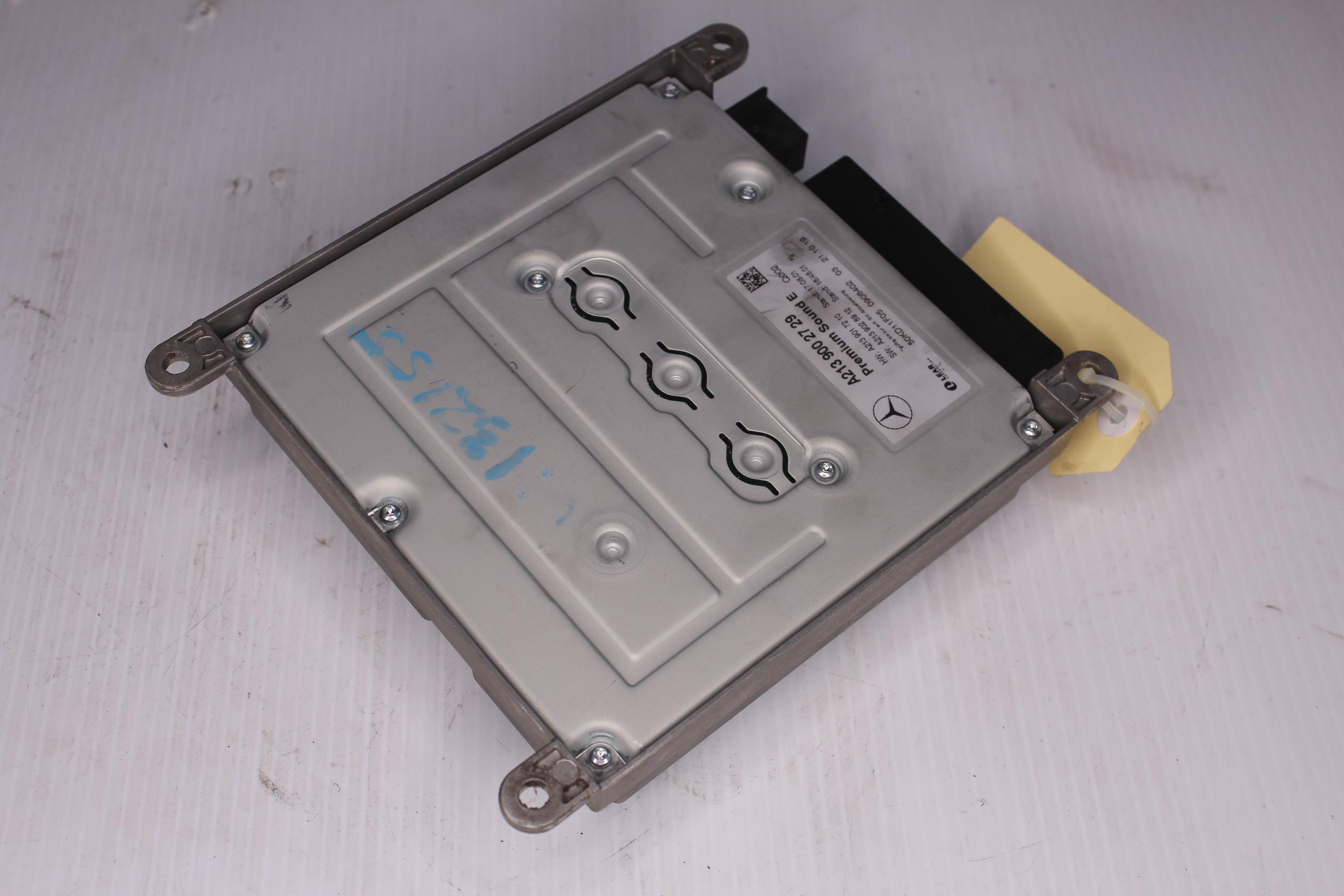 Mercedes Benz W205 W213 C E Class Sound Amplifier Control Unit A2139002729, A2059004651 - Image 8
