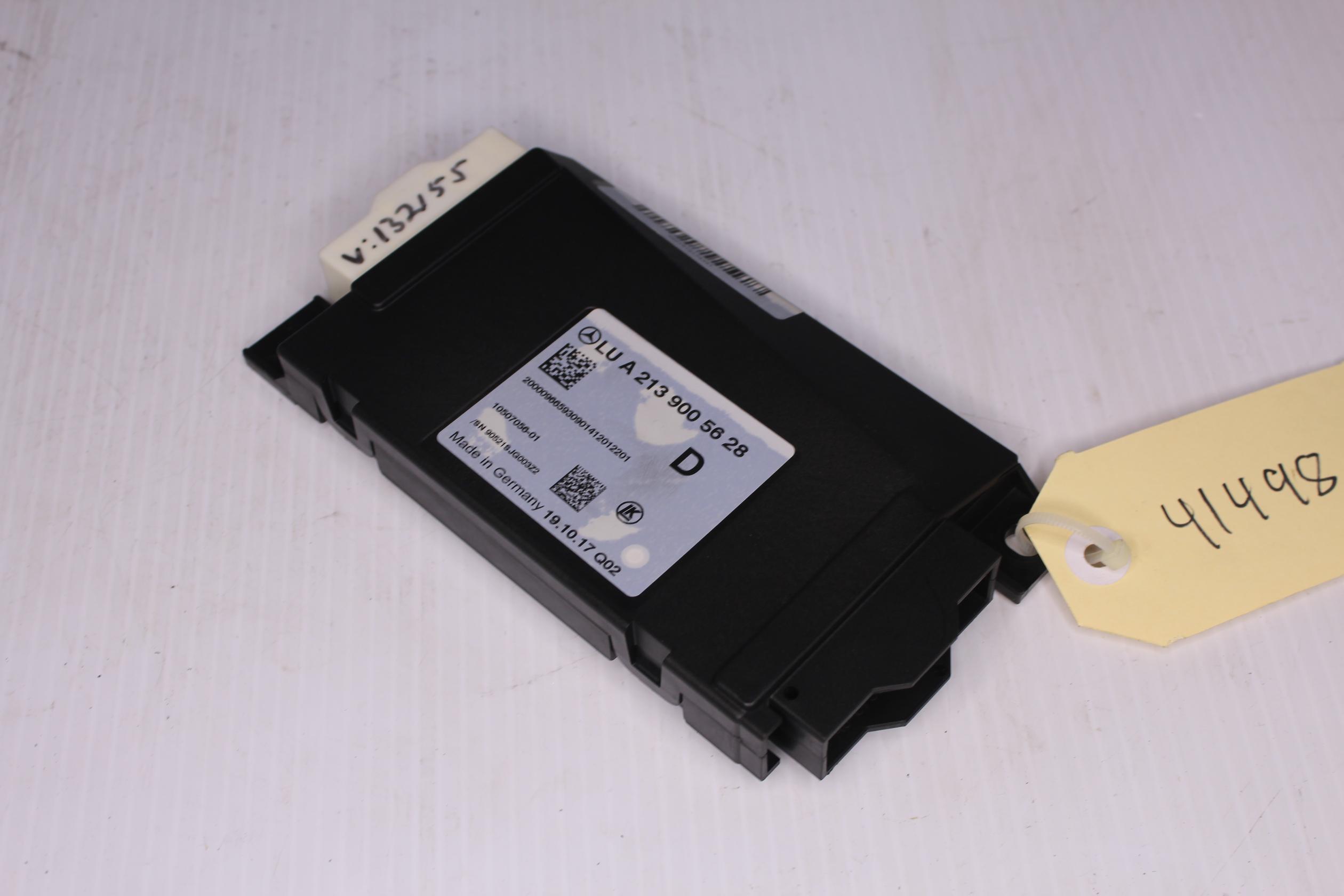 Mercedes Benz W213 W238 E Class Ignition Starter Control Unit A2139005628, A2139000736 - Image 3