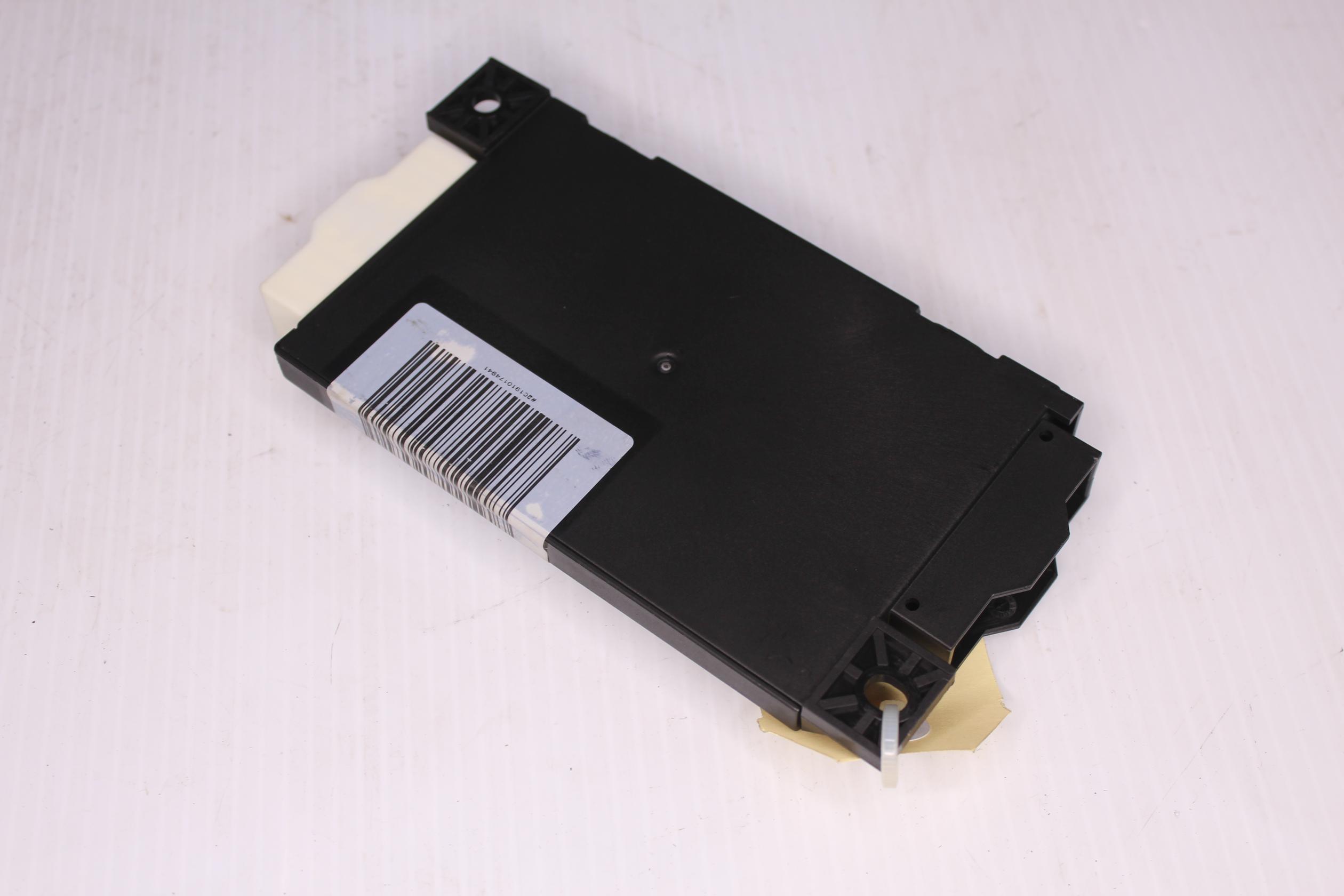 Mercedes Benz W213 W238 E Class Ignition Starter Control Unit A2139005628, A2139000736 - Image 7
