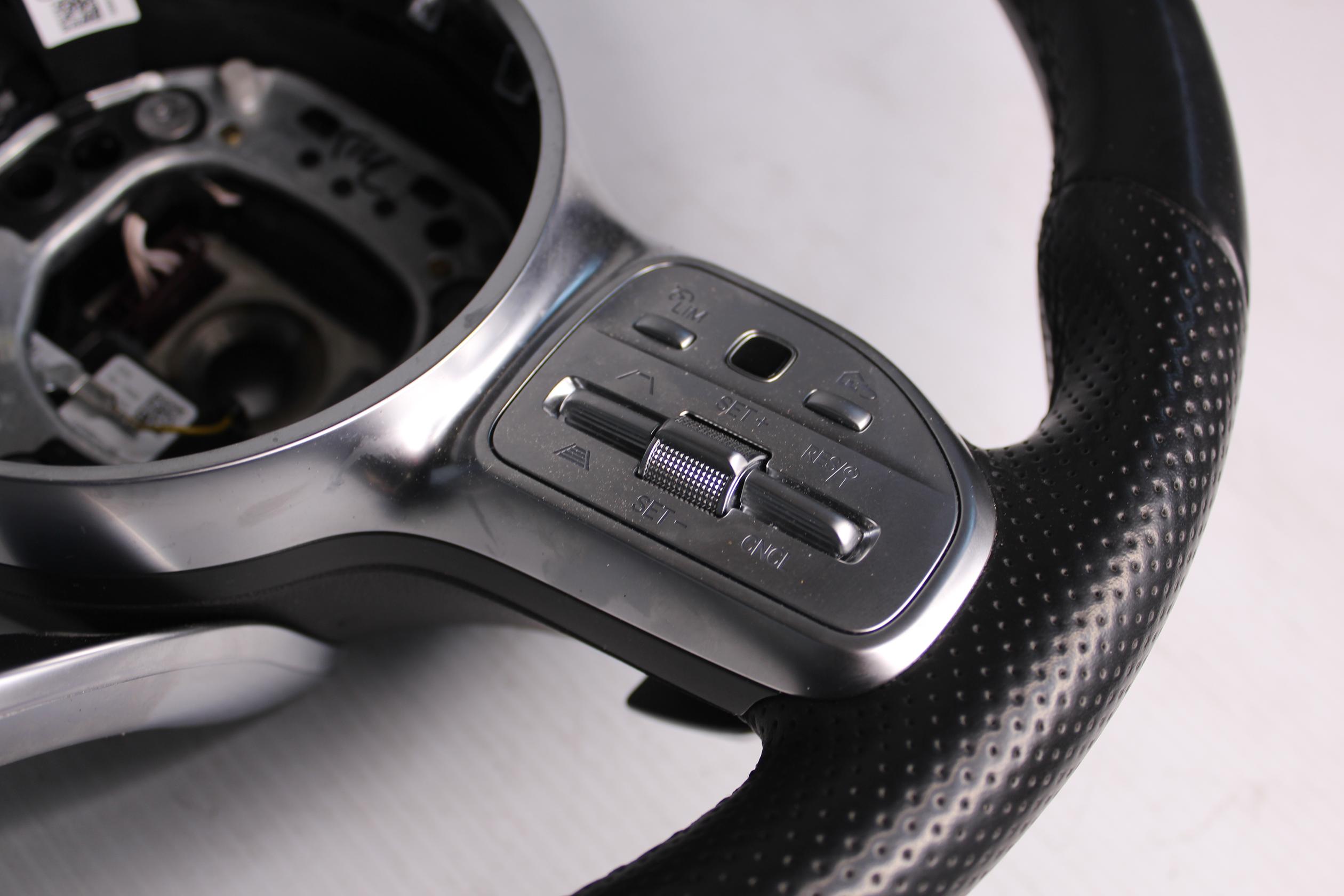 Mercedes Benz W213 W213 E300 Steering Wheel A0050071699, A0004604302, A0994647803 - Image 12