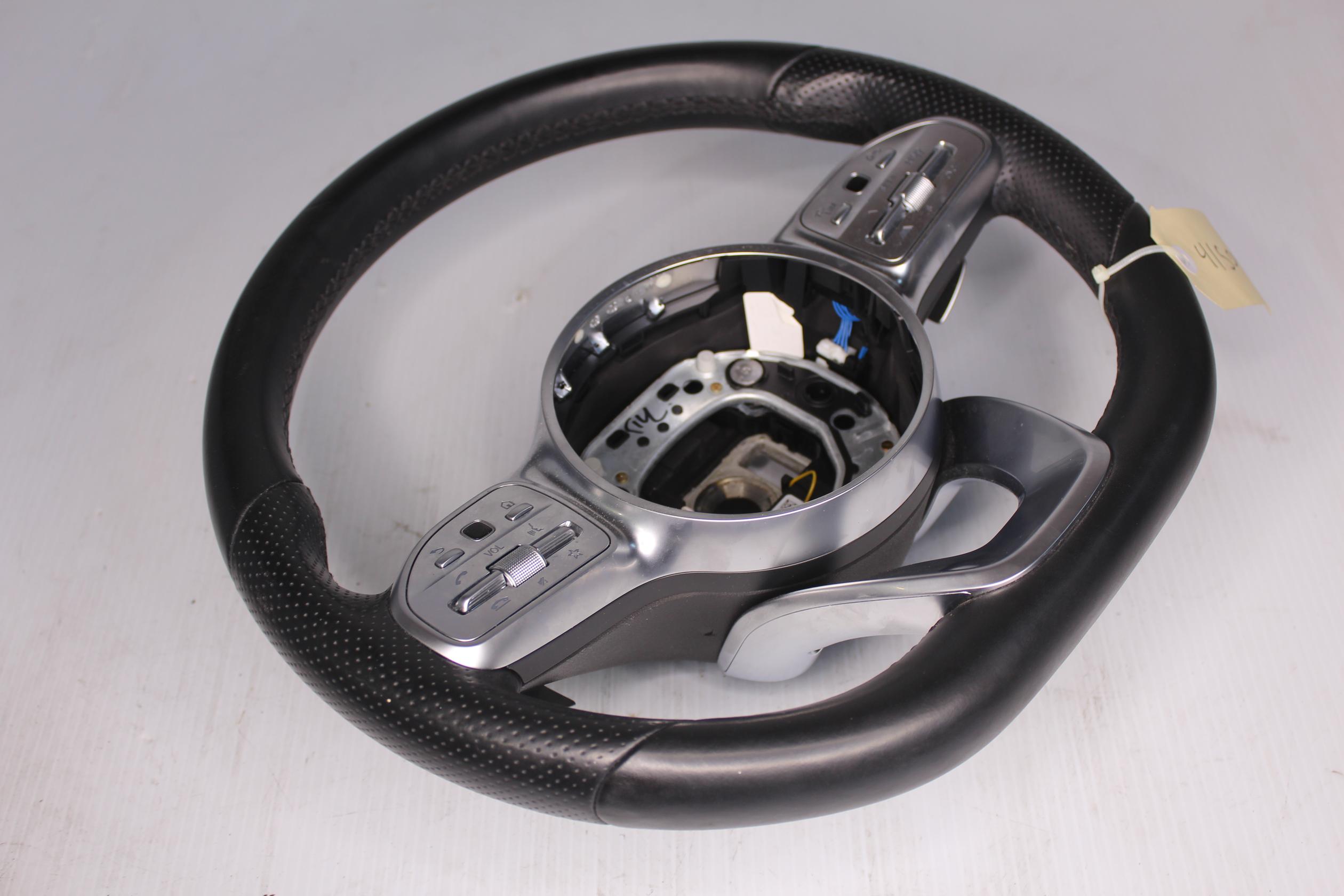 Mercedes Benz W213 W213 E300 Steering Wheel A0050071699, A0004604302, A0994647803 - Image 3