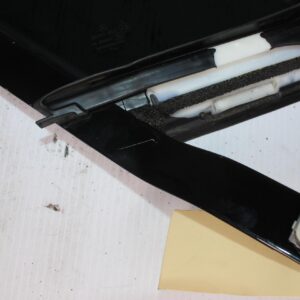 Mercedes Benz W238 E Class Right Quarter Window Trim A2386708800, A2386709000 - Image 4