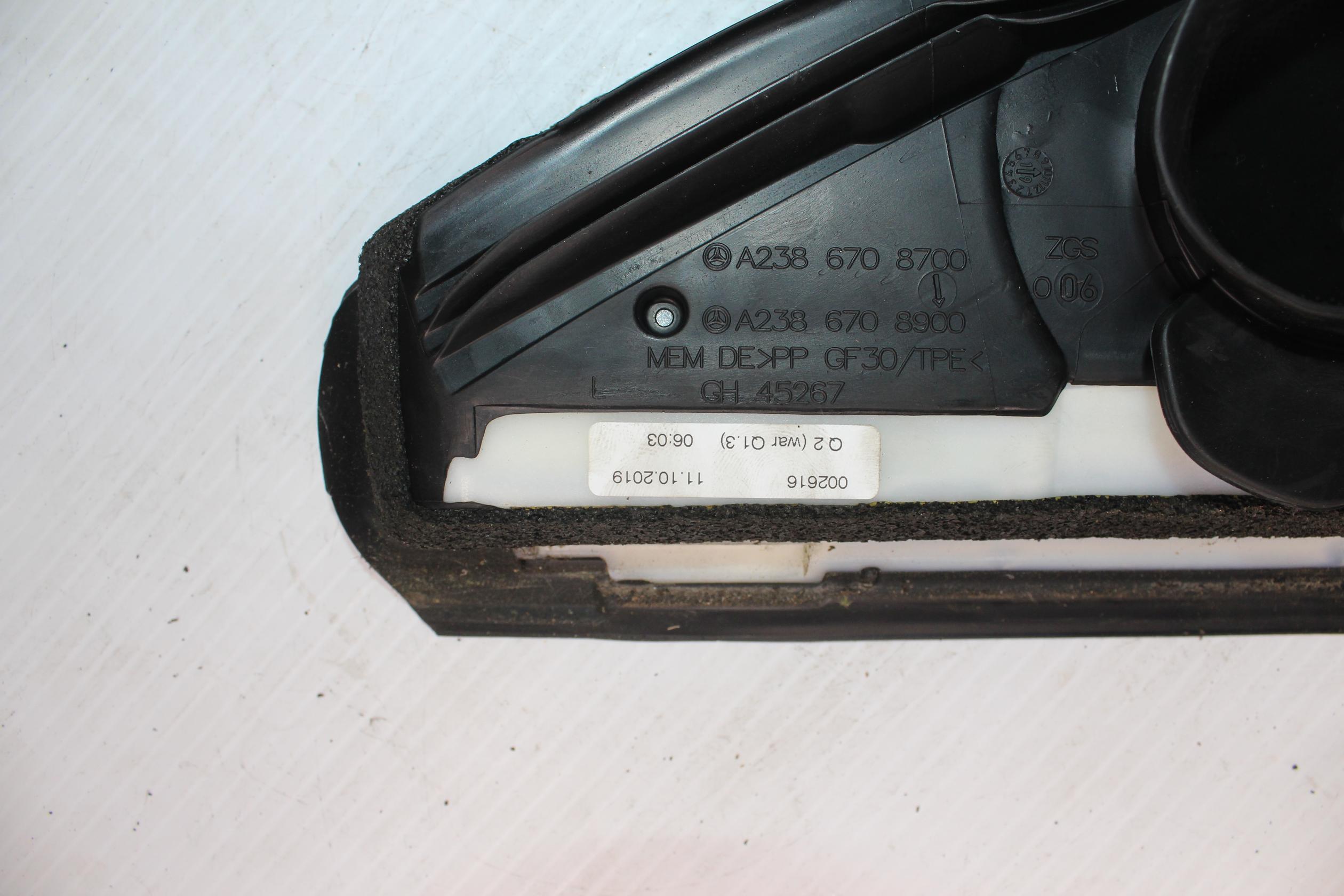 Mercedes Benz W238 Rear Left Quarter Window Glass A2386708700, A2386708900 - Image 12