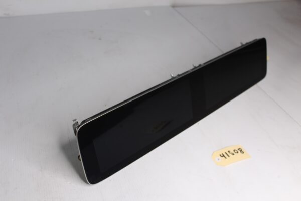 Mercedes Benz W213 W238 E Class Display Screen Cluster A2135405392, A2135405599