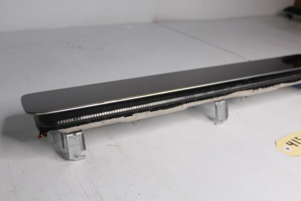 Mercedes Benz W213 W238 E Class Display Screen Cluster A2135405392, A2135405599