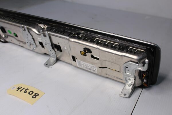 Mercedes Benz W213 W238 E Class Display Screen Cluster A2135405392, A2135405599