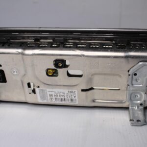 Mercedes Benz W213 W238 E Class Display Screen Cluster A2135405392, A2135405599 - Image 9
