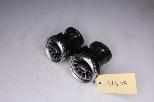 Mercedes Benz W238 E300 Left Centre Air Vent Assembly A2578302300