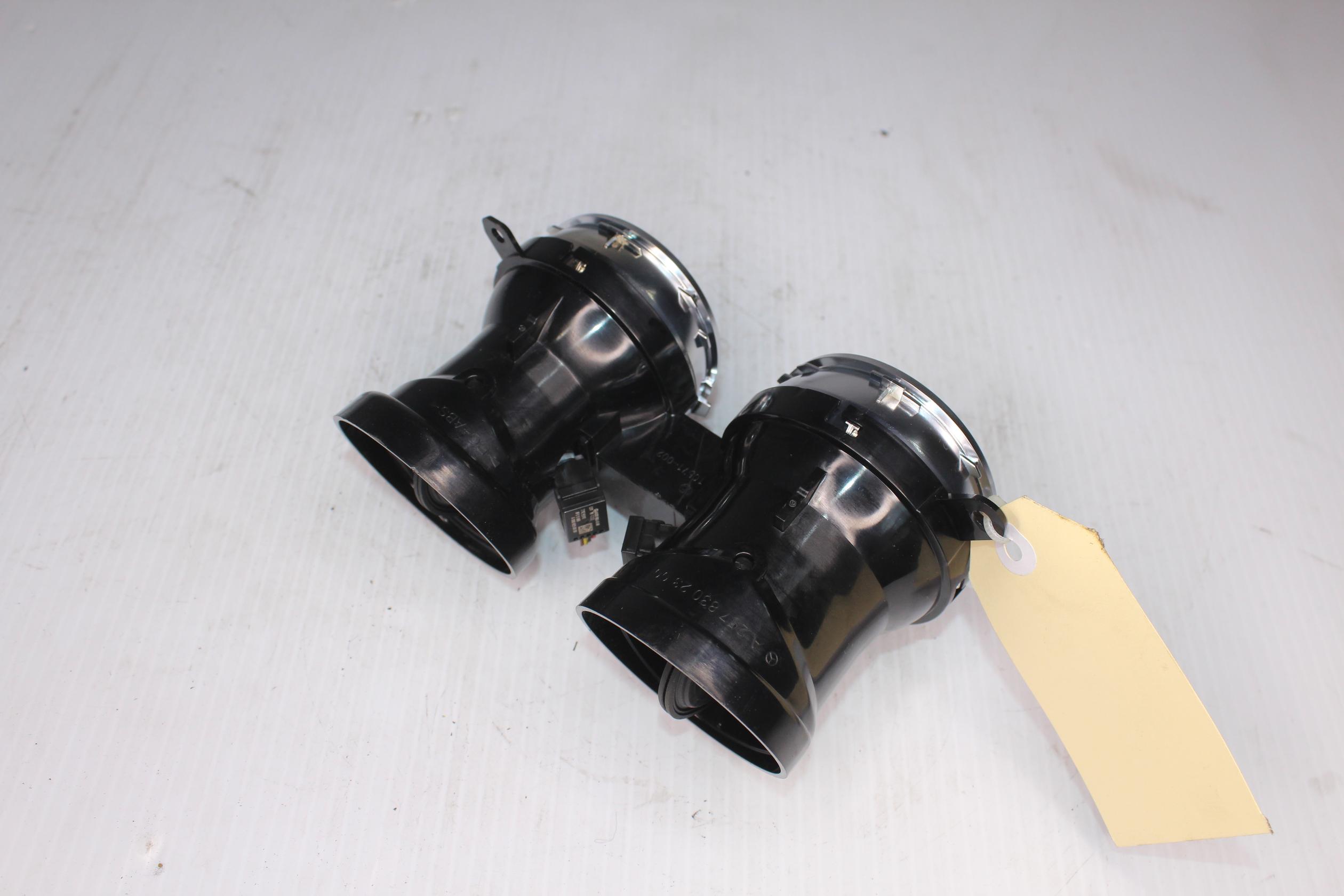 Mercedes Benz W238 E300 Left Centre Air Vent Assembly A2578302300 - Image 7