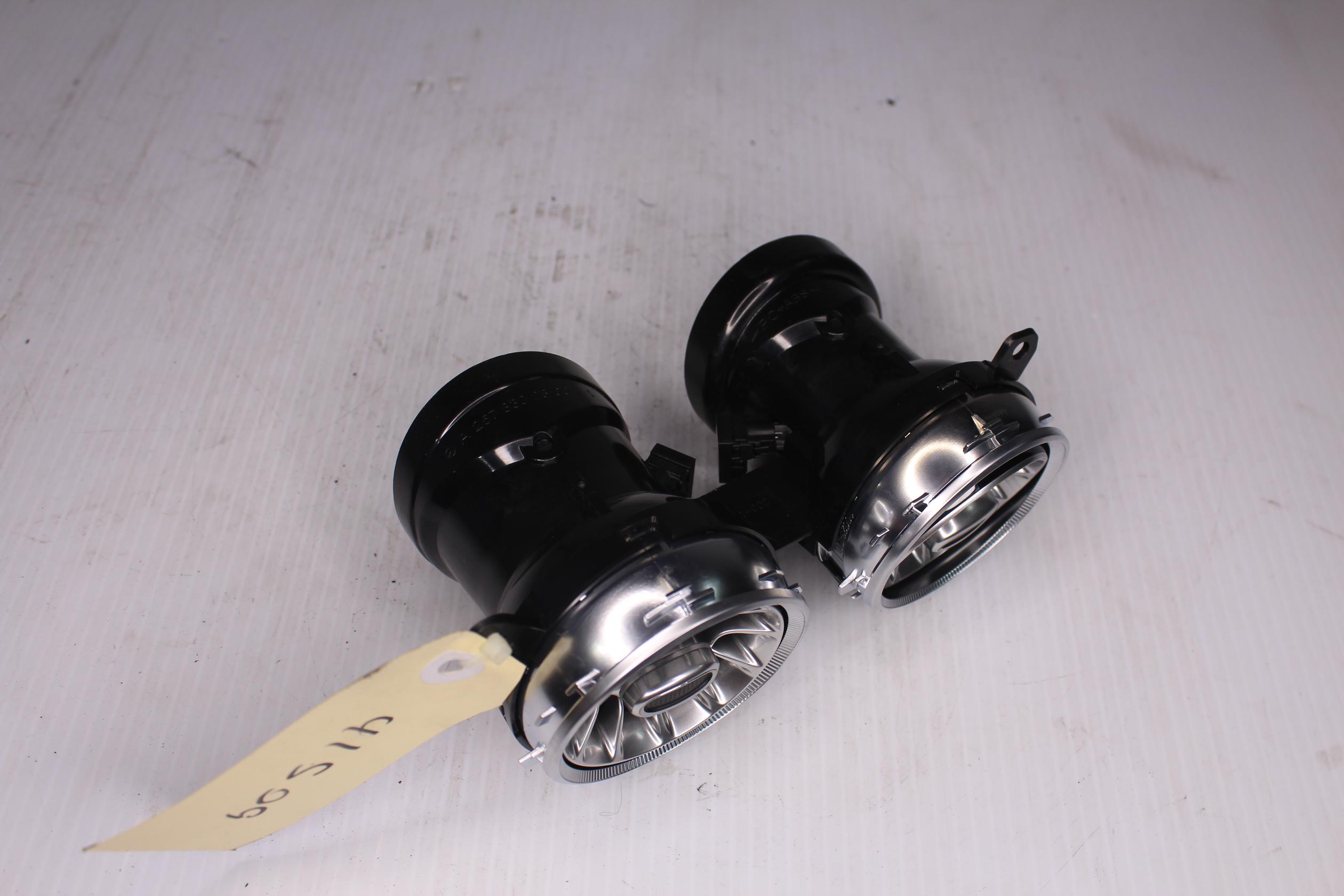 Mercedes Benz W238 E300 Left Centre Air Vent Assembly A2578302300 - Image 8