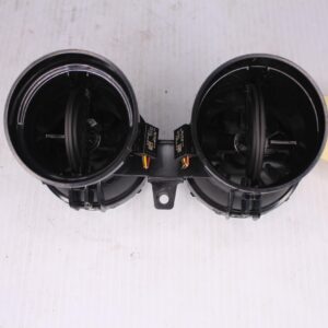 Mercedes Benz W238 E300 Left Centre Air Vent Assembly A2578302300 - Image 10