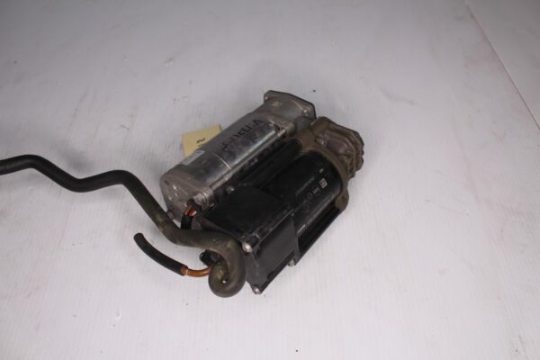 Mercedes Benz W213 W238 Air Suspension Compressor A0993200004, A2133209900