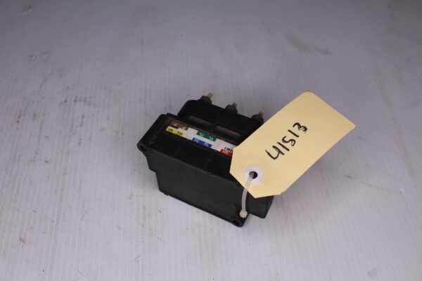 Mercedes Benz W213 W238 E Class Air Suspension Valve Block A0993200200