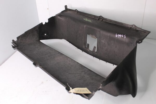 Porsche 958 92A Cayenne GTS 4.8 Centre Main Air Guide 95857532350
