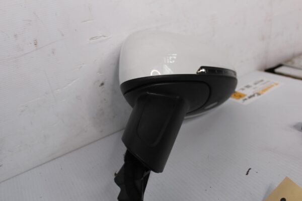 Porsche 95B Macan Left Passenger Door Mirror - No Blind Spot - WHITE