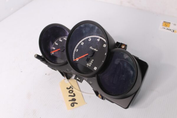 Porsche 95B Macan Turbo Instrument Cluster Combi Display 95B920902AC, 95B920902CJ
