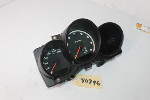 Porsche 95B Macan Turbo Instrument Cluster Combi Display 95B920902AC, 95B920902CJ
