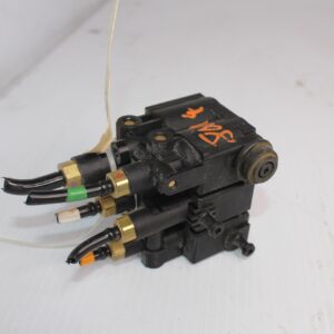 Land Rover L462 Discovery 5 Rear Air Suspension Levelling Valve LR070246, LR176326 - Image 7