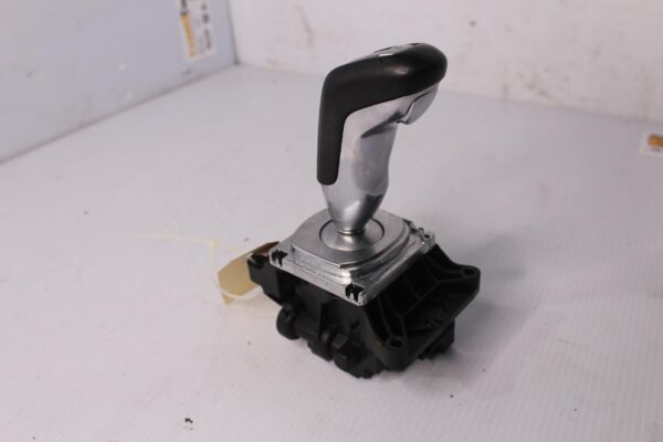 Range Rover Sport L494 Gear Selector Lever Shifter LR077066, LR108936