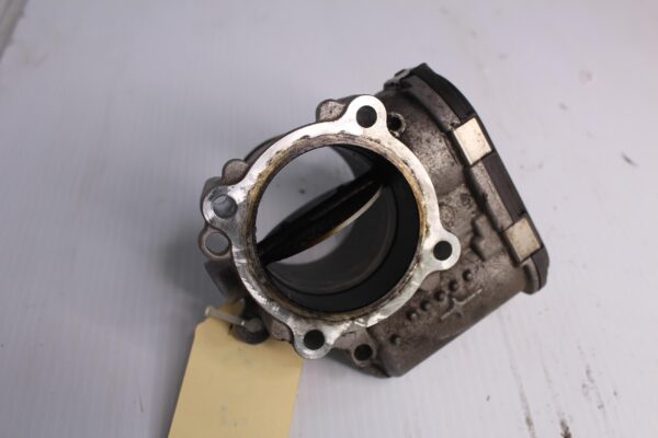 Land Rover L462 2.0L High Discovery 5 Throttle Body Valve LR125874, 105123472