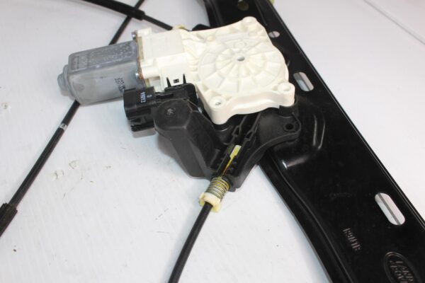 Land Rover L550 Discovery Sport LHF Left Front Door Window Regulator LR058513, LR165909
