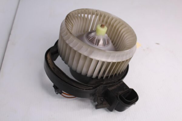 Jaguar F-Pace X761 Heater Fan Blower Motor T2H8145, GX7318456BA