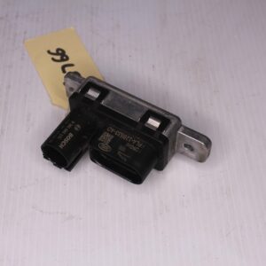 Land Rover Range Rover 3.0L Glow Plug Control Unit Relay FPLA12B533AD - Image 6