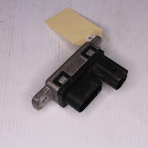 Land Rover Range Rover 3.0L Glow Plug Control Unit Relay FPLA12B533AD - Image 10