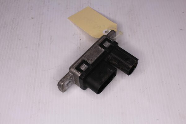 Land Rover Range Rover 3.0L Glow Plug Control Unit Relay FPLA12B533AD