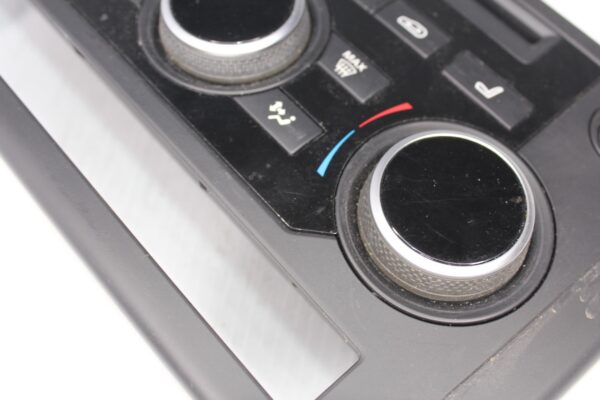 Land Rover L550 Discovery Sport AC Climate Control Unit LR066861, LR106316