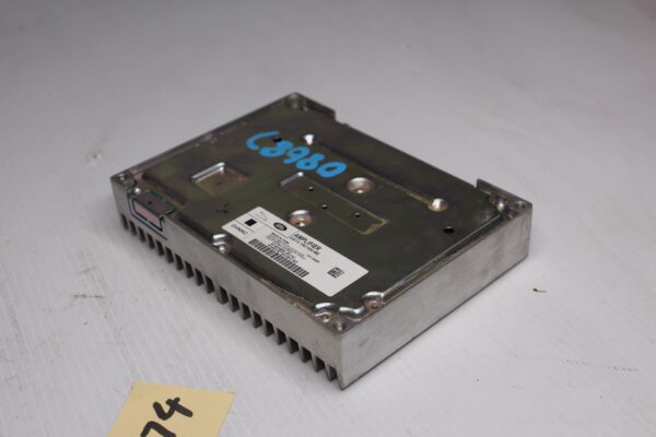 Jaguar X761 F-Pace Radio Amplifier 600W T4N15284, T2R28219