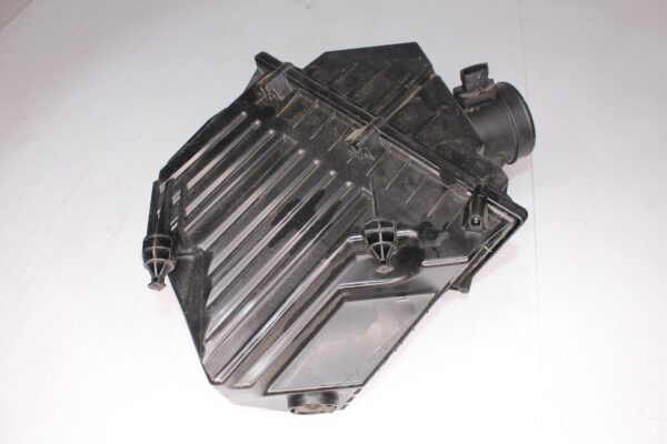 Range Rover Evoque L538 2.0L Diesel Intake Air Filter Box GJ329600AD