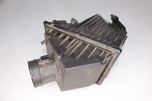 Range Rover Evoque L538 2.0L Diesel Intake Air Filter Box GJ329600AD