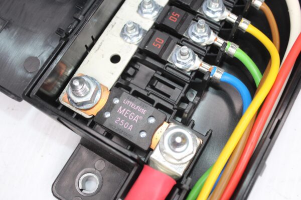 Jaguar X671 F-Pace Battery Distribution Fuse Box Terminal T4A3232, HK8314516AE