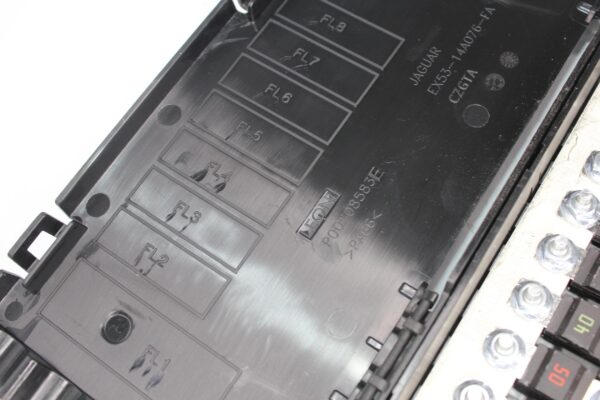 Jaguar X671 F-Pace Battery Distribution Fuse Box Terminal T4A3232, HK8314516AE