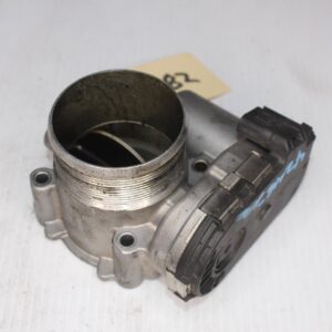 Land Rover L462 Discovery 5 Throttle Valve Body 2.0L LR125874, 105123472 - Image 2