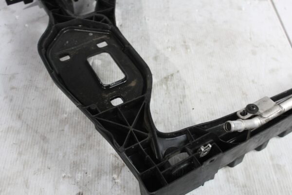 Audi 8R Q5 SQ5 Radiator Support Panel Lock Carrier 8R0805594D