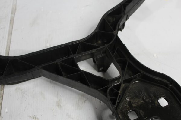 Audi 8R Q5 SQ5 Radiator Support Panel Lock Carrier 8R0805594D