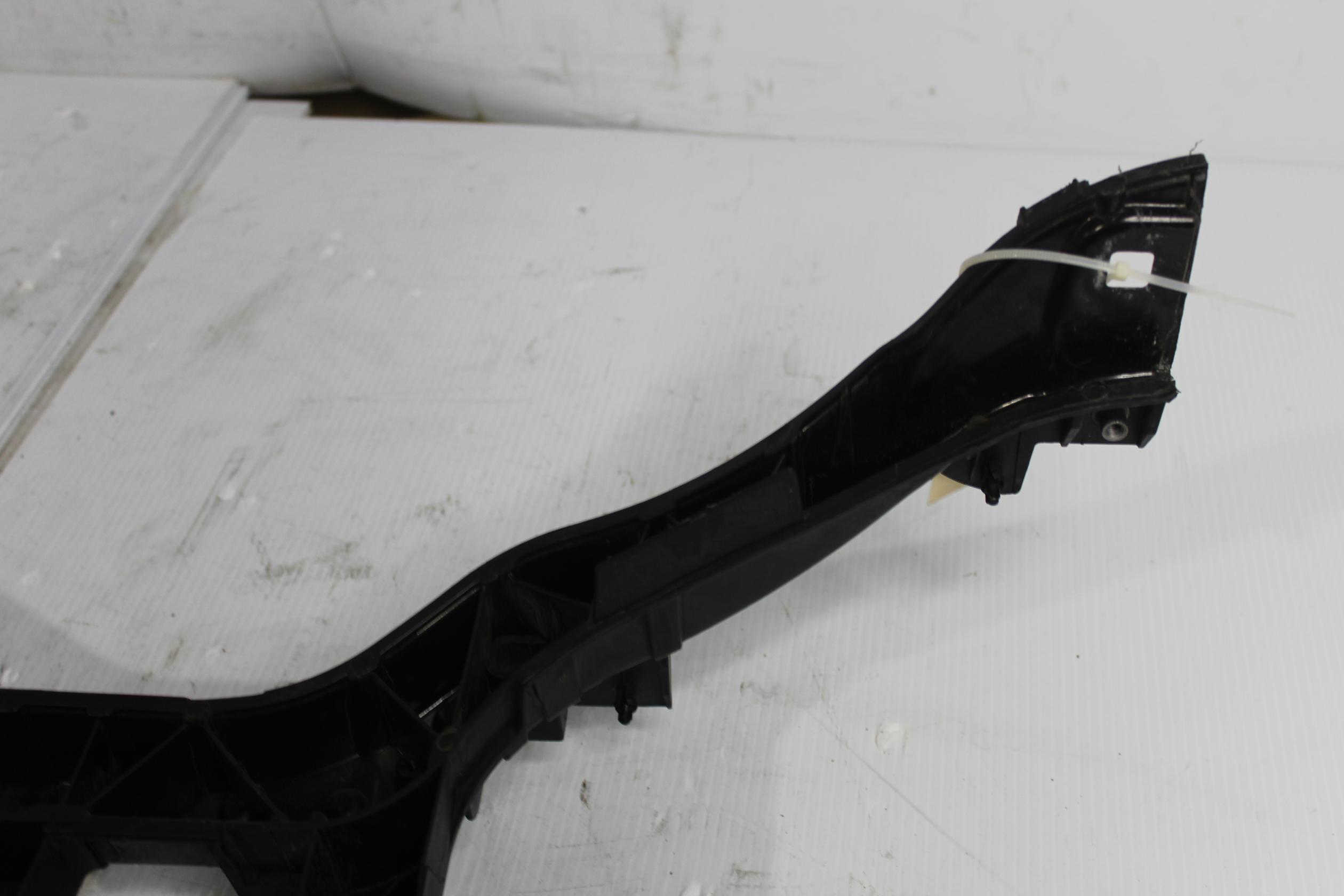 Audi 8R Q5 SQ5 Radiator Support Panel Lock Carrier 8R0805594D - Image 16