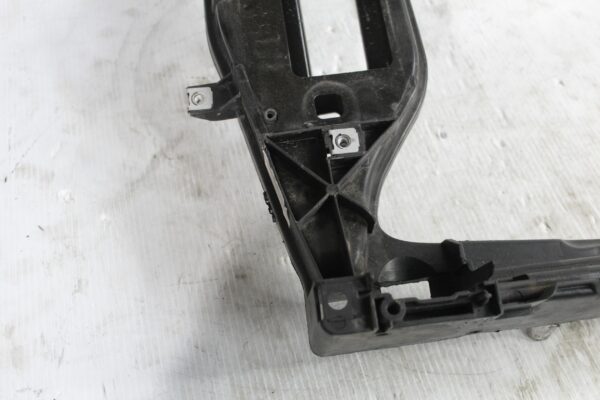 Audi 8R Q5 SQ5 Radiator Support Panel Lock Carrier 8R0805594D
