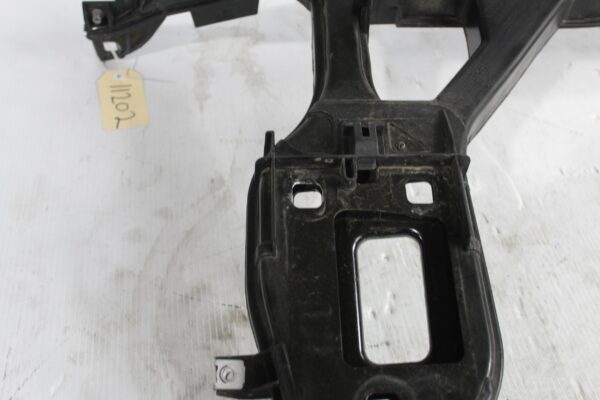 Audi 8R Q5 SQ5 Radiator Support Panel Lock Carrier 8R0805594D