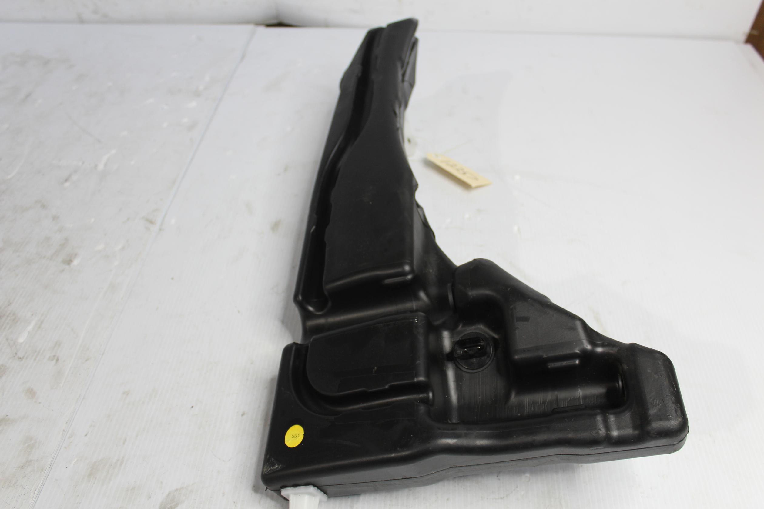 Audi F3 RSQ3 Windscreen Washer Bottle Fluid Tank 83A955449A, 83A955452A - Image 5